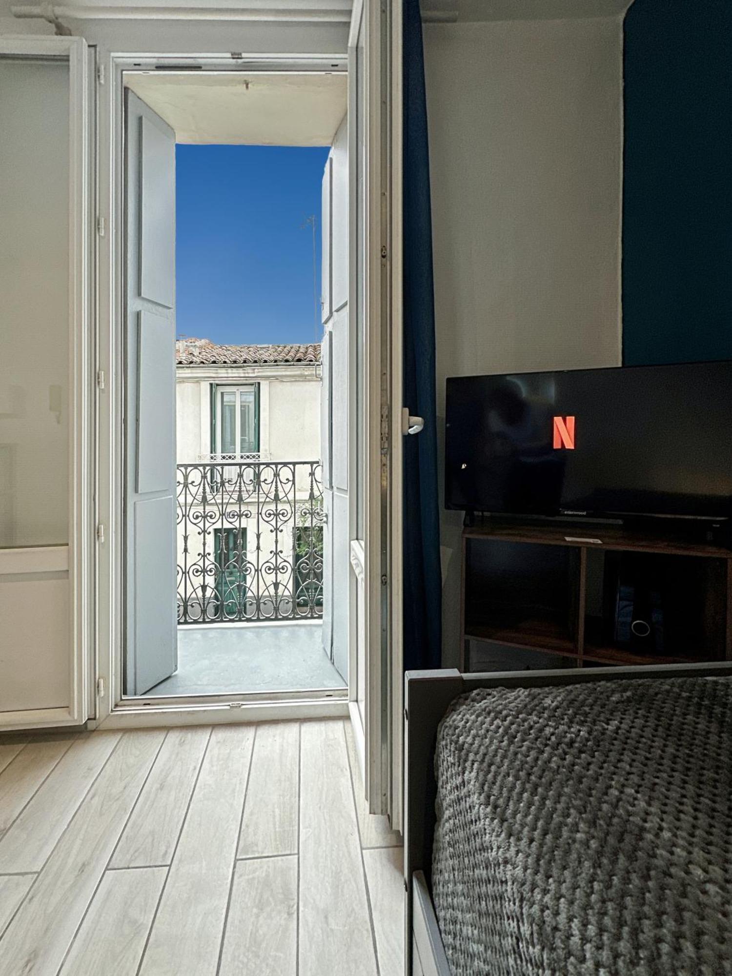 Appartement Entier Cosy Avec Balcon - Centre Montpellier Kültér fotó